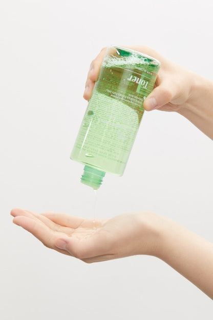 2EA/ VT COSMETICS Cica Calming Essence 30ml/Centella Asiatica/Sensitive/Moisture