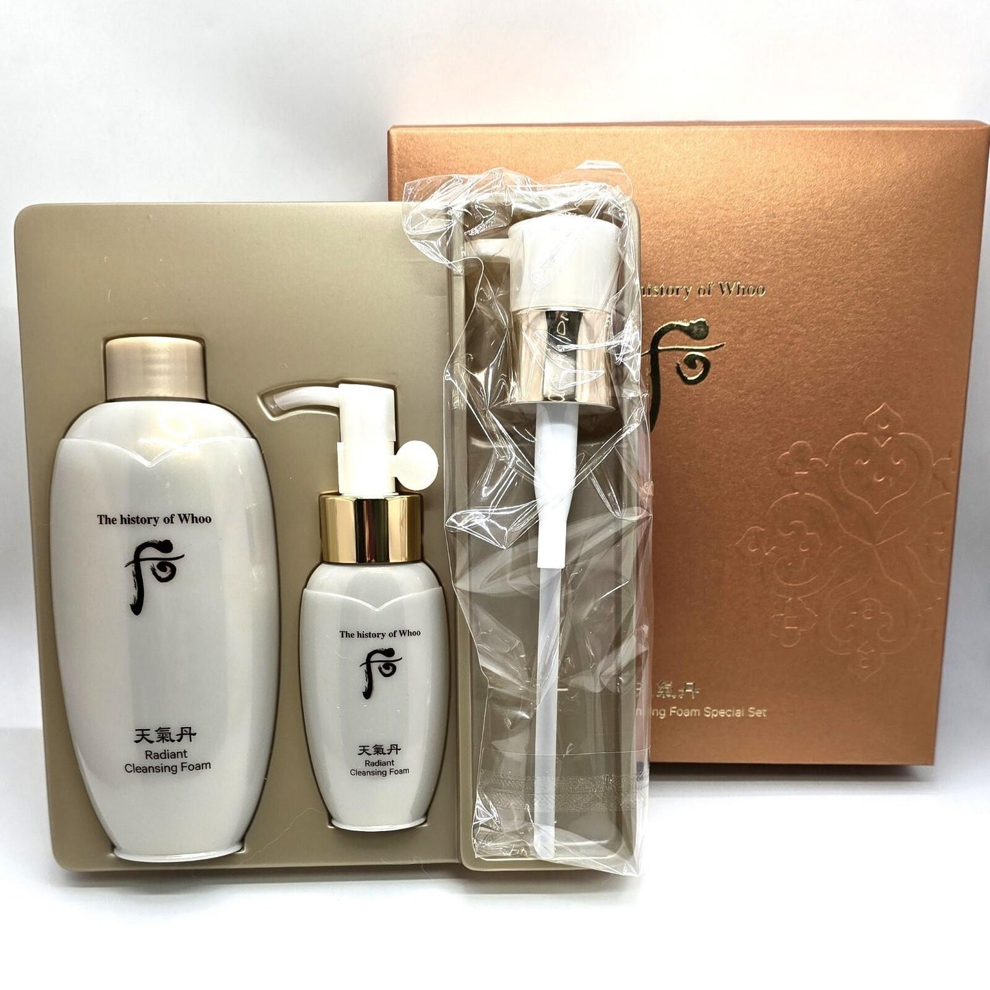 The History of Whoo Cheongidan Hwahyun Radiant Cleansing Foam Set+Cream 30ea