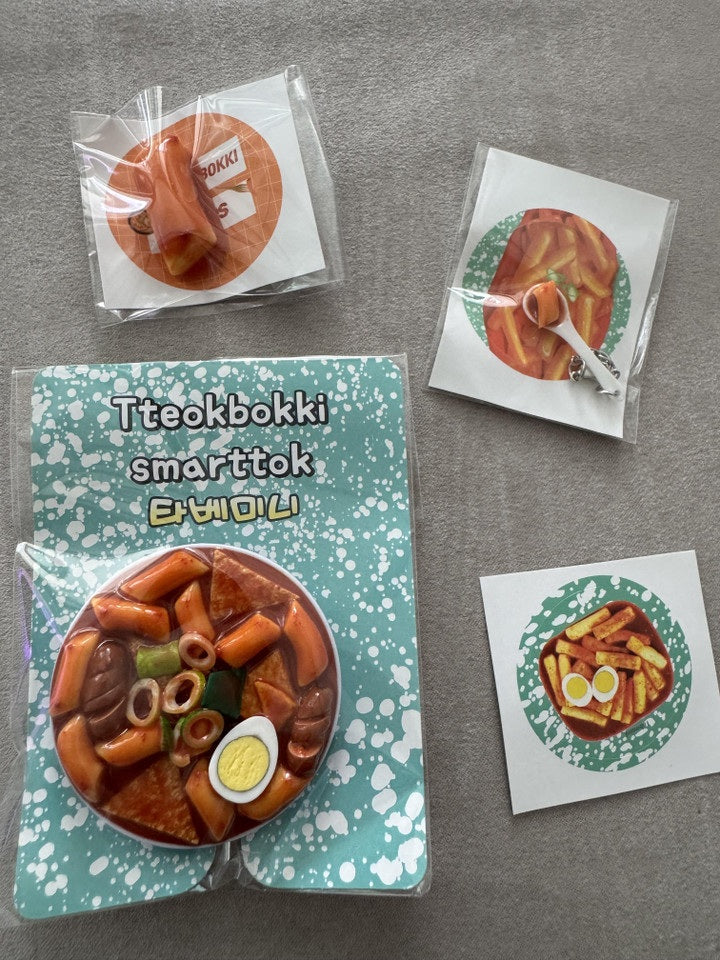 Realistic Tteokbokki (Spicy Rice Cake) Big Phone Grip & Stand-K-food miniature