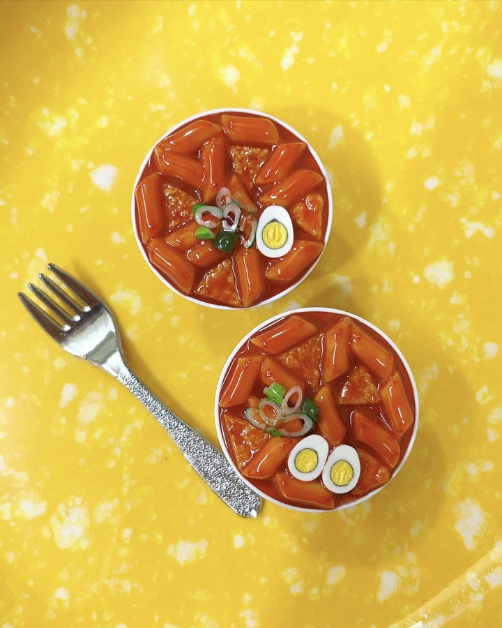 Realistic Tteokbokki (Spicy Rice Cake) Phone Grip & Stand-K-food miniature