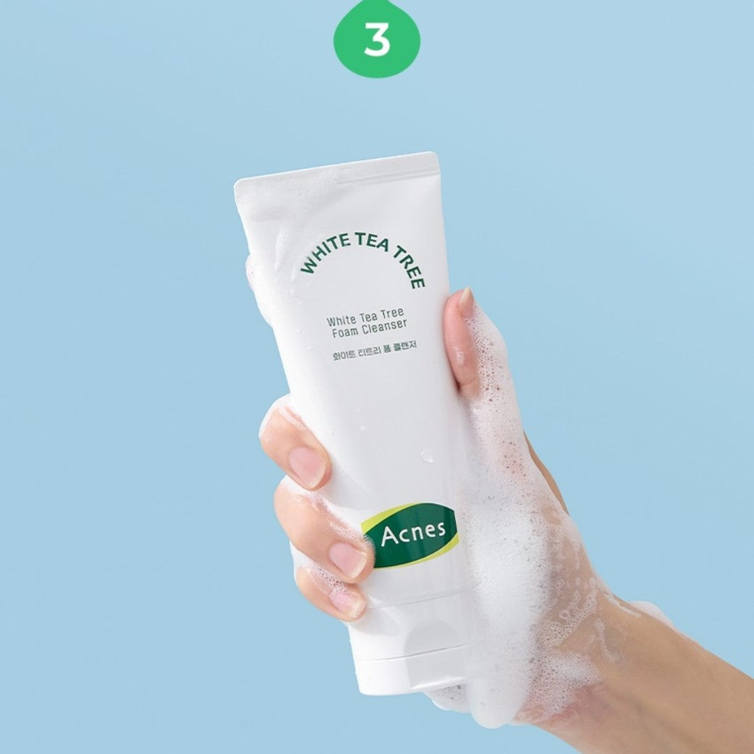 Acnes White Tea Tree Calming Toner 200 mL / 6.76 fl. oz.+Foam Cleanser 100 mL / 3.38 fl. oz.